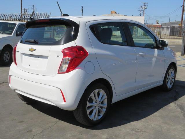 KL8CD6SA1MC722794 - 2021 CHEVROLET SPARK 1LT WHITE photo 3