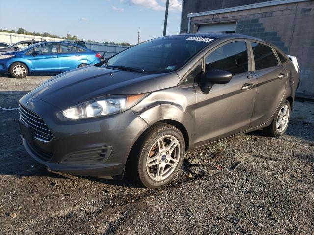 3FADP4BJ1JM108769 - 2018 FORD FIESTA SE GRAY photo 1