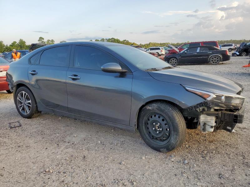 3KPF24AD7PE633786 - 2023 KIA FORTE LX CHARCOAL photo 4