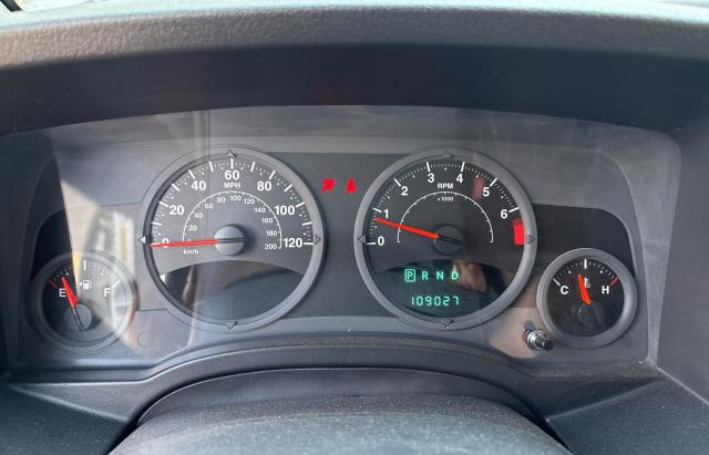 1J8FT47W27D370008 - 2007 JEEP COMPASS WHITE photo 8