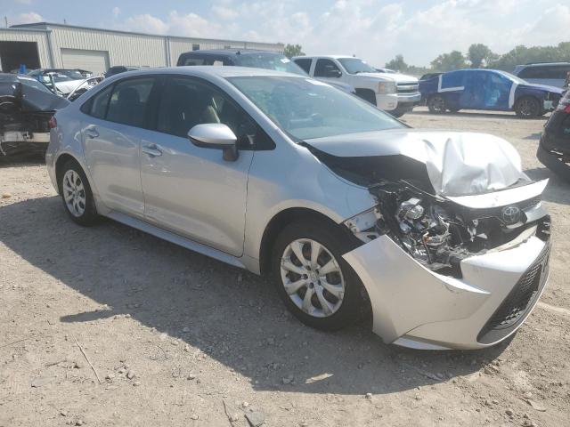 JTDEPRAEXLJ033036 - 2020 TOYOTA COROLLA LE Gümüş foto 4