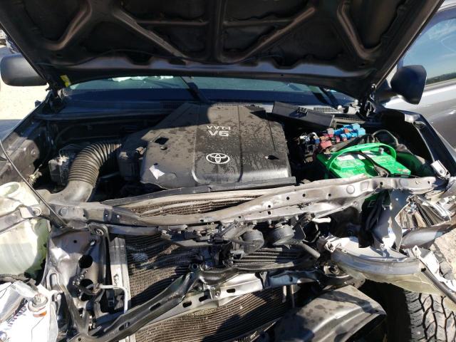 5TFJU4GN9BX006925 - 2011 TOYOTA TACOMA DOUBLE CAB PRERUNNER GRAY photo 11