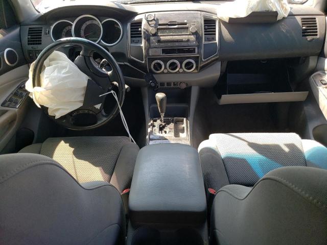 5TFJU4GN9BX006925 - 2011 TOYOTA TACOMA DOUBLE CAB PRERUNNER GRAY photo 8