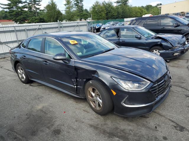 5NPEG4JA2NH143994 - 2022 HYUNDAI SONATA SE GRAY photo 4