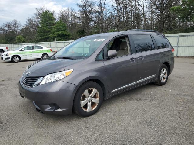 2014 TOYOTA SIENNA LE, 