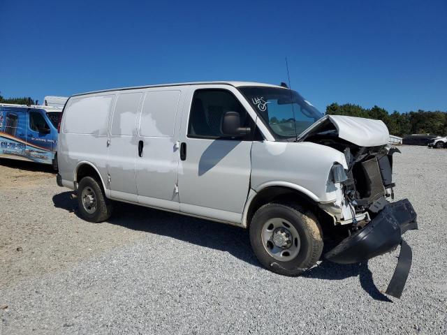 1GCZGGFP9P1118939 - 2023 CHEV EXPRESS G3500 თეთრი ფოტო 4