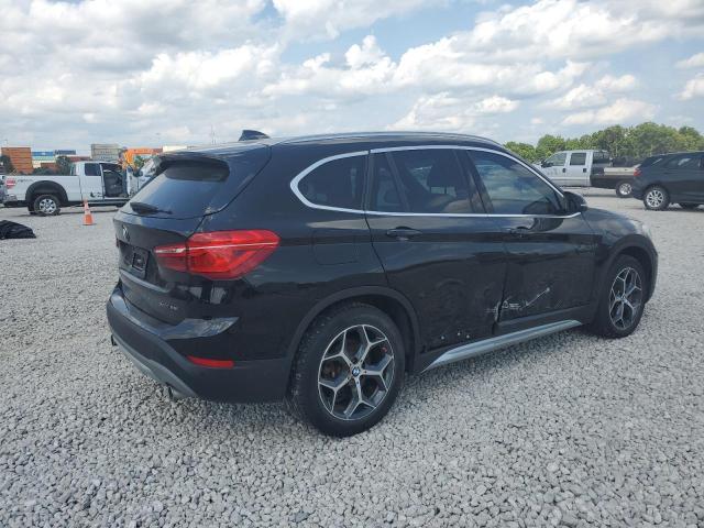 WBXHT3C3XJ5L33346 - 2018 BMW X1 XDRIVE28I BLACK photo 3