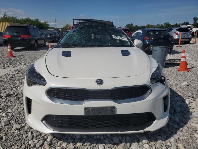 KNAE25LA8J6023670 - 2018 KIA STINGER PREMIUM WHITE photo 5