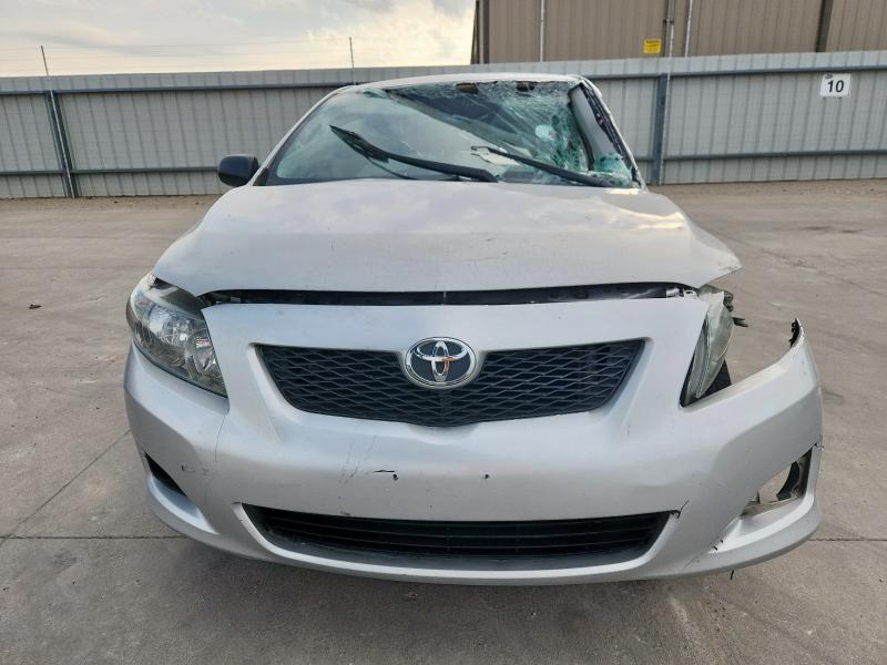 1NXBU4EE0AZ276676 - 2010 TOYOTA COROLLA BASE ნაცრისფერი ფოტო 5