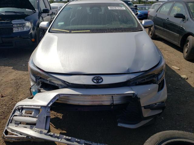 5YFP4MCE7RP182087 - 2024 TOYOTA COROLLA SE SILVER photo 5