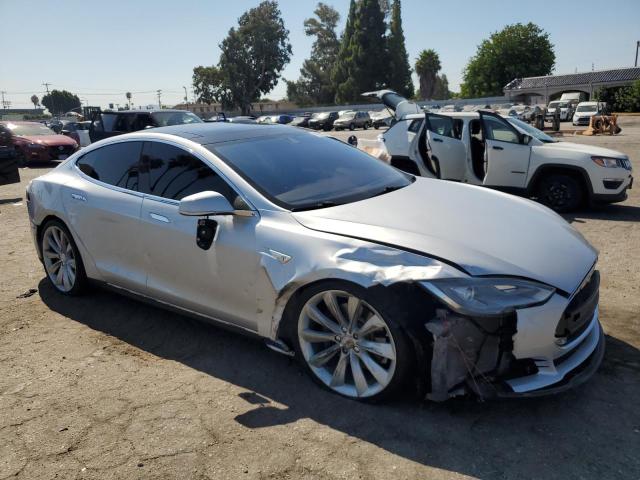 5YJSA1H19EFP62566 - 2014 TESLA MODEL S SILVER photo 4