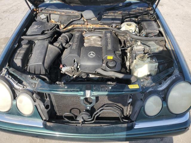 WDBJF82H7XX014370 - 1999 MERCEDES-BENZ E 320 4MATIC GREEN photo 11