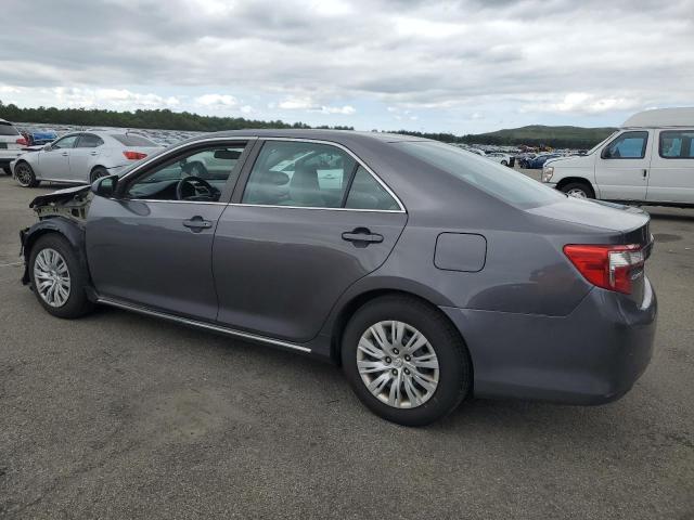 4T1BF1FK0EU777330 - 2014 TOYOTA CAMRY L 灰色 照片 2
