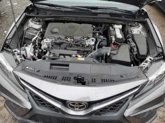 4T1G11AK6NU624463 - 2022 TOYOTA CAMRY SE GRAY photo 11