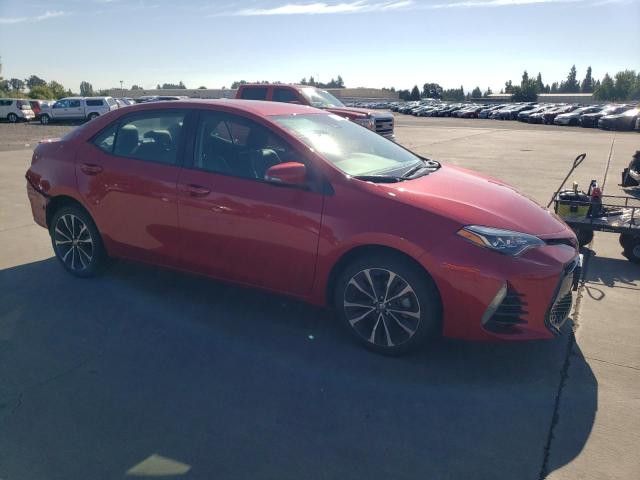 2T1BURHE5JC075348 - 2018 TOYOTA COROLLA L RED photo 4