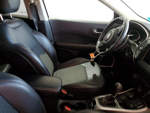 3C4NJDBB5KT735006 - 2019 JEEP COMPASS LATITUDE Білий фото 7