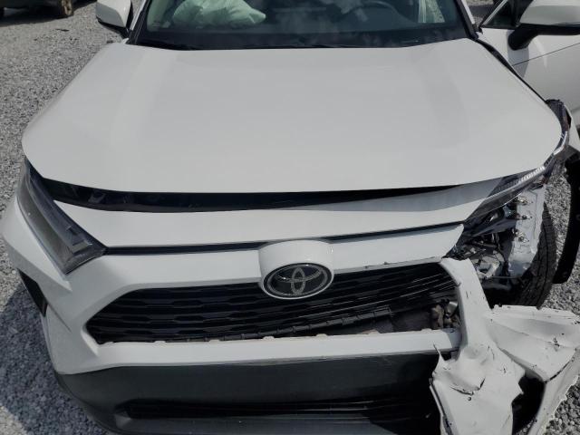 2T3W1RFV9NW194464 - 2022 TOYOTA RAV4 XLE WHITE photo 12