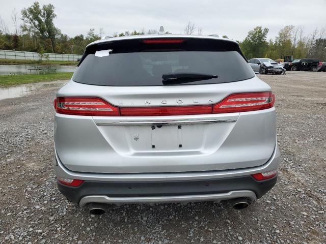 5LMCJ3D9XKUL45903 - 2019 LINCOLN MKC RESERVE SILVER photo 6