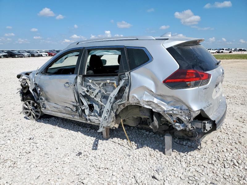 KNMAT2MT1JP510054 - 2018 NISSAN ROGUE S 银色 照片 2