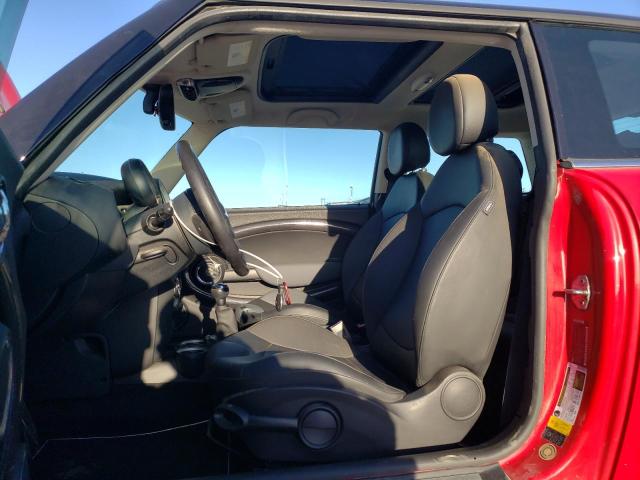 WMWSV3C5XBTY21558 - 2011 MINI COOPER S RED photo 7