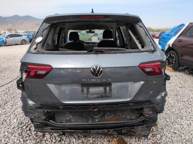 3VVFB7AX2PM014810 - 2023 VOLKSWAGEN TIGUAN S رمادي صورة 6