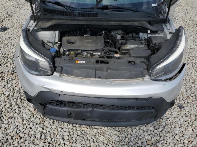 KNDJN2A21H7499671 - 2017 KIA SOUL SILVER photo 11