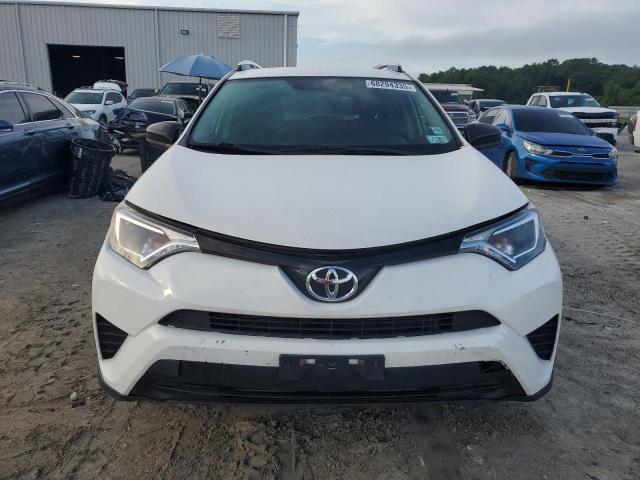 JTMBFREV4GD196690 - 2016 TOYOTA RAV4 LE WHITE photo 5