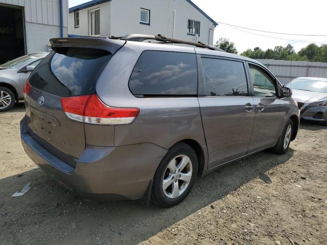 5TDKK3DC9BS013404 - 2011 TOYOTA SIENNA LE GRAY photo 3