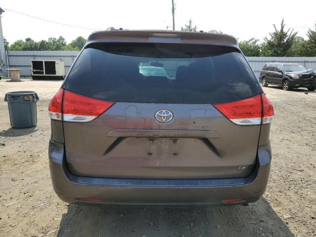 5TDKK3DC9BS013404 - 2011 TOYOTA SIENNA LE GRAY photo 6