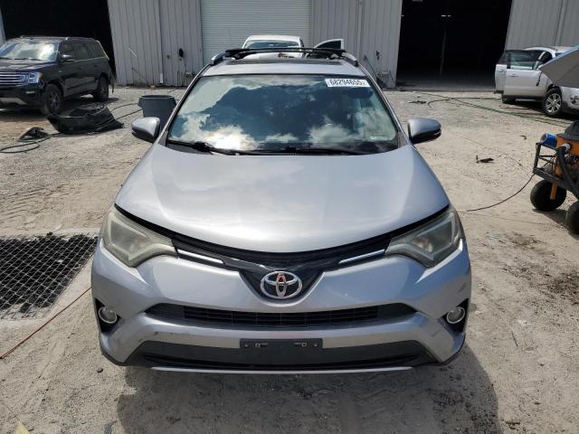 2T3WFREV0GW262883 - 2016 TOYOTA RAV4 XLE SILVER photo 5