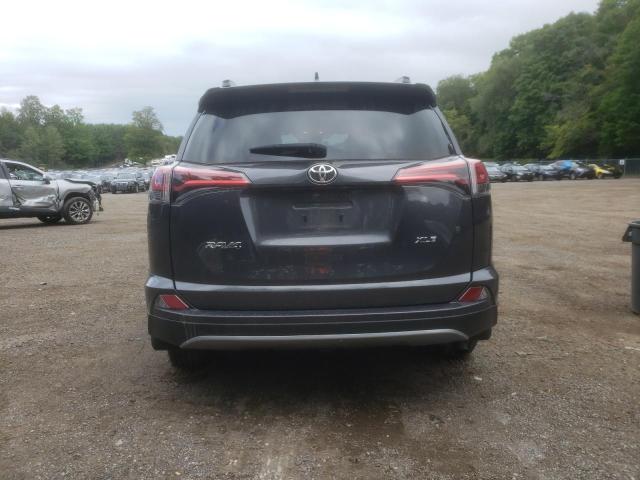 2T3WFREV6JW509363 - 2018 TOYOTA RAV4 ADVENTURE GRAY photo 6