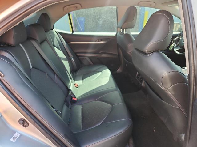 4T1K61AK4PU806063 - 2023 TOYOTA CAMRY XSE SILVER photo 10