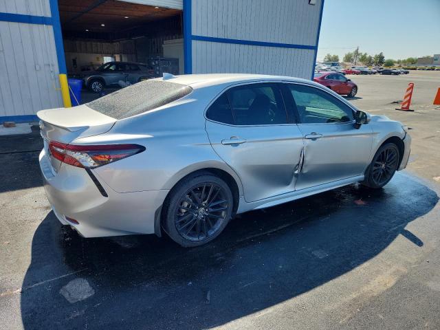4T1K61AK4PU806063 - 2023 TOYOTA CAMRY XSE SILVER photo 3