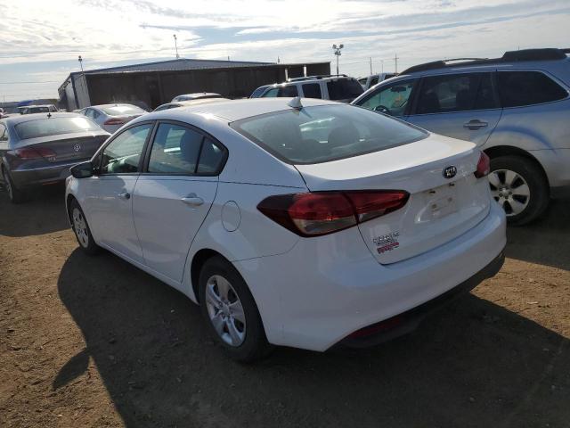 3KPFK4A74HE020410 - 2017 KIA FORTE LX WHITE photo 2