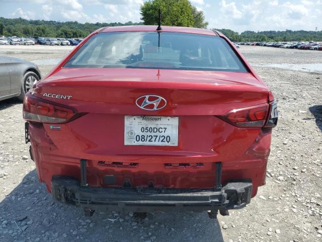 3KPC24A31JE007572 - 2018 HYUNDAI ACCENT SE RED photo 6