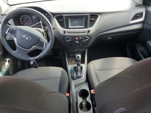 3KPC24A31JE007572 - 2018 HYUNDAI ACCENT SE RED photo 8