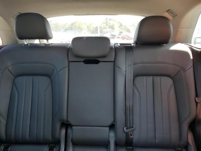 WA1CNAFY8J2218902 - 2018 AUDI Q5 PRESTIGE BLACK photo 10