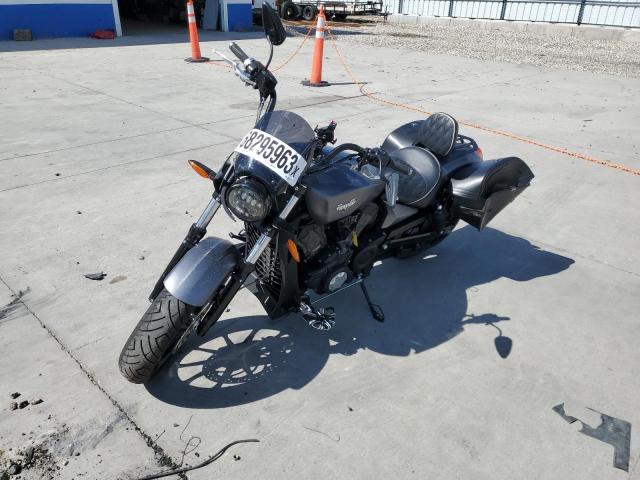 5VPFTB000H3001738 - 2017 VICTORY MOTORCYCLES OCTANE GRAY photo 2