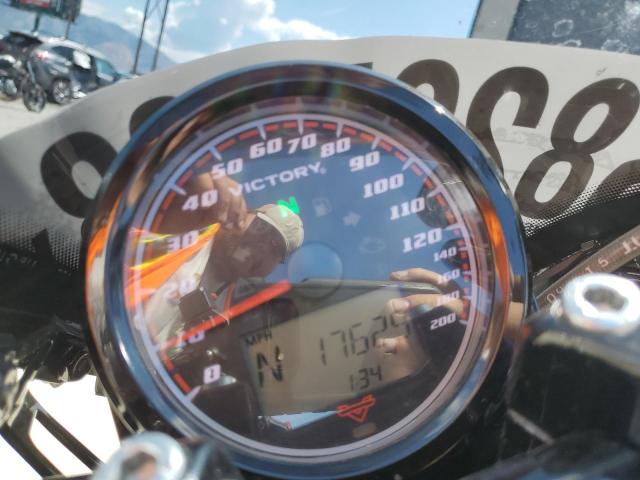 5VPFTB000H3001738 - 2017 VICTORY MOTORCYCLES OCTANE GRAY photo 8