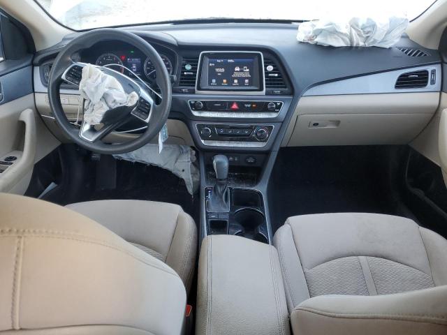 5NPE24AF2KH805806 - 2019 HYUNDAI SONATA SE Blanco foto 8