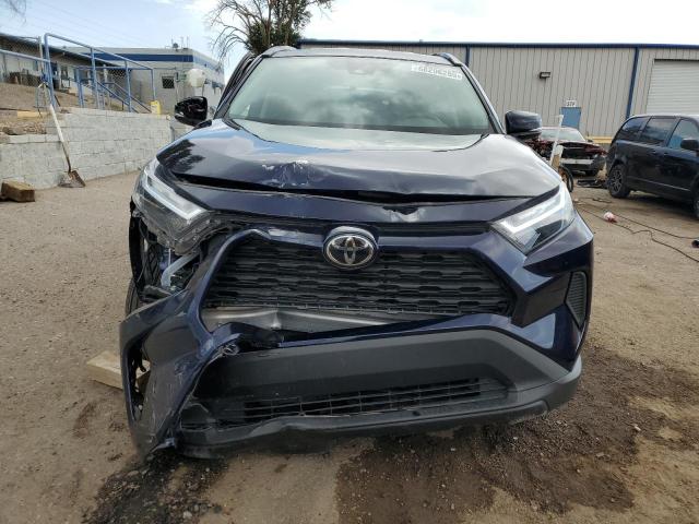 2T3P1RFV2RW453029 - 2024 TOYOTA RAV4 XLE ლურჯი ფოტო 5