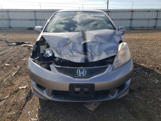 JHMGE8H49AC001751 - 2010 HONDA FIT SPORT GRAY photo 5