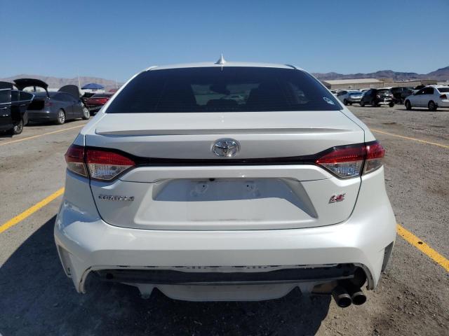 JTDS4MCE8NJ088597 - 2022 TOYOTA COROLLA SE WHITE photo 6