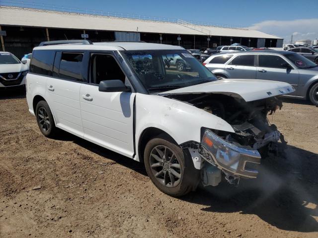 2FMGK5B86GBA19018 - 2016 FORD FLEX SE WHITE photo 4