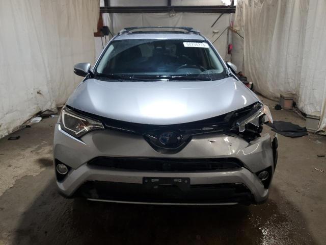 JTMRJREV9JD161132 - 2018 TOYOTA RAV4 HV LE SILVER photo 5