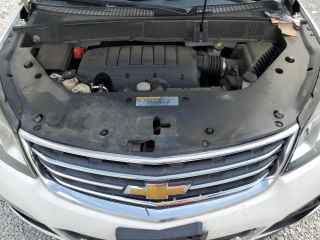 1GNKVGKD5GJ221396 - 2016 CHEVROLET TRAVERSE LT თეთრი ფოტო 12