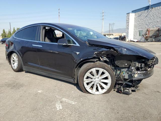 5YJXCAE25GF034243 - 2016 TESLA MODEL X შავი ფოტო 4