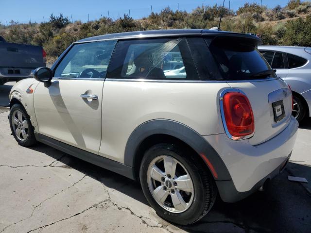 WMWXM5C56F3A56829 - 2015 MINI COOPER WHITE photo 2