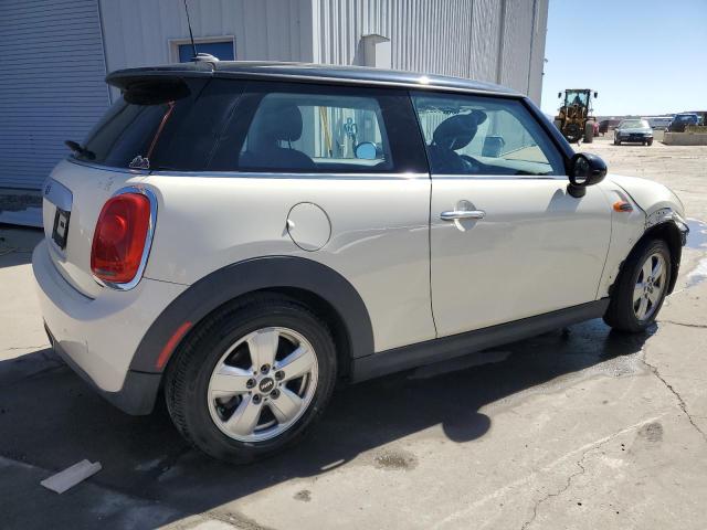 WMWXM5C56F3A56829 - 2015 MINI COOPER WHITE photo 3