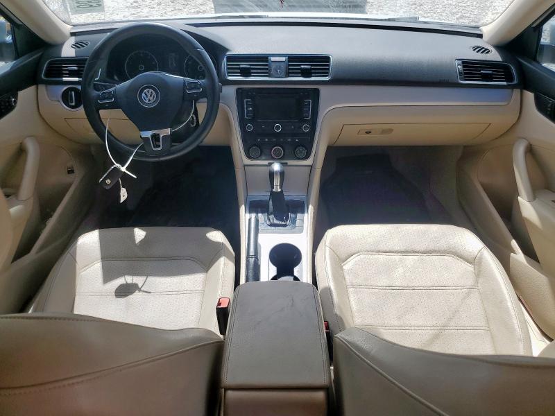 1VWBP7A30DC144686 - 2013 VOLKSWAGEN PASSAT SE თეთრი ფოტო 8